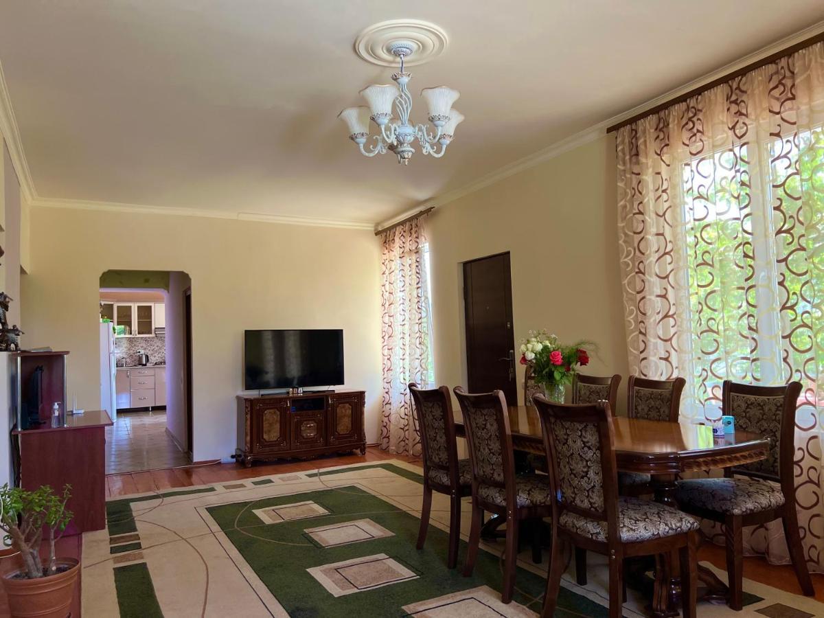 Igor Bed And Breakfast Halidzor Exterior photo